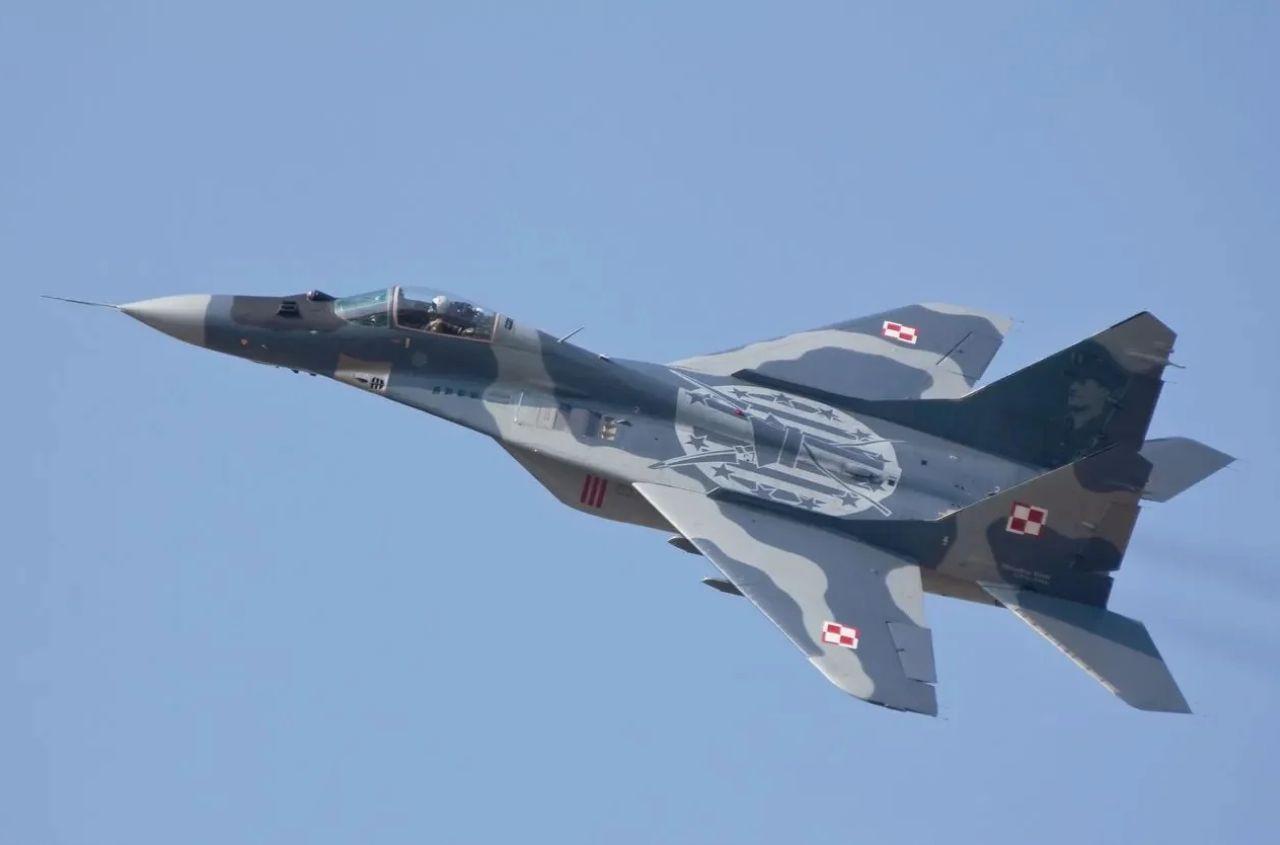 Poland to send two MiG-29 fighter jets to Ukraine in €50 million aid package